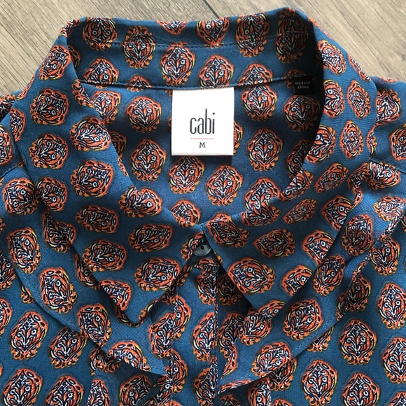 Cabi Medallion Reign Blouse Button-Up Ruffle Sleeveless Top M - Picture 5 of 6